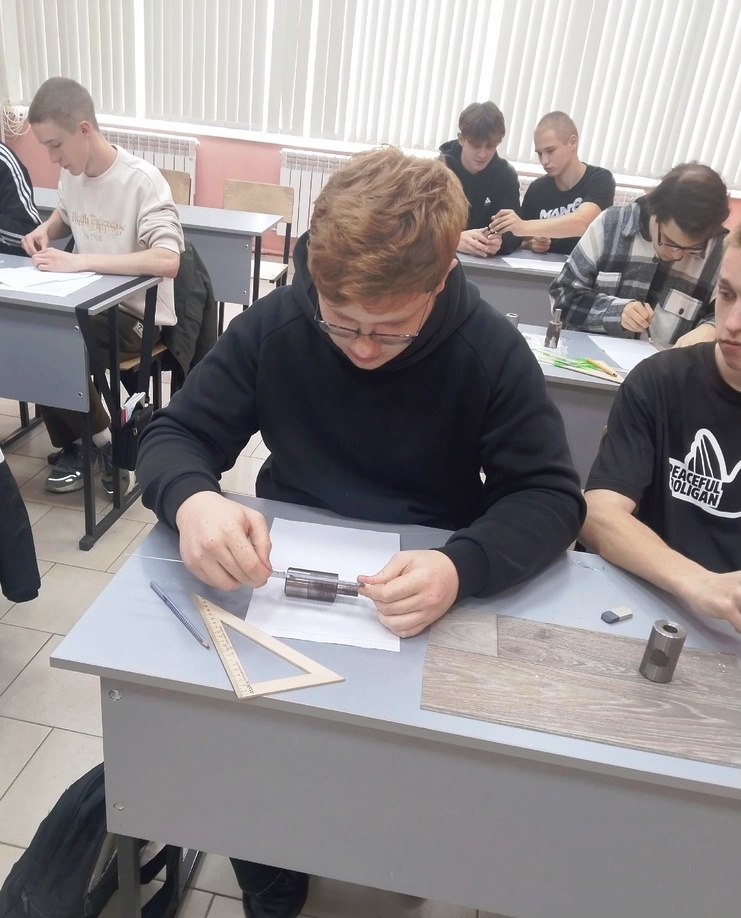 Декады по специальности 15.02.17 «Монтаж, техническое обслуживание, эксплуатация и ремонт промышленного оборудования (по отраслям)»