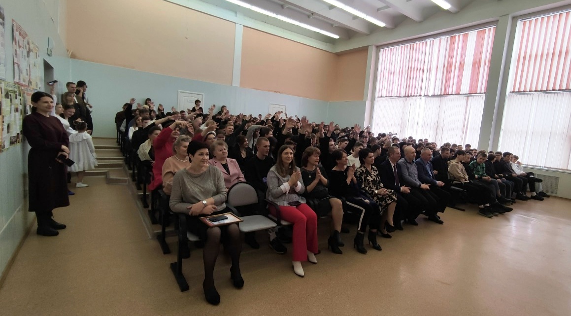 Концерт к 8 марта!