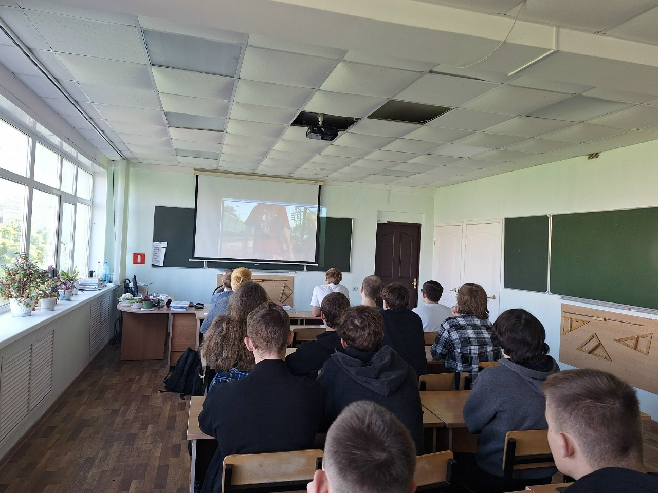 Железная дорога — зона повышенной опасности: запомни правила, сохрани жизнь!
