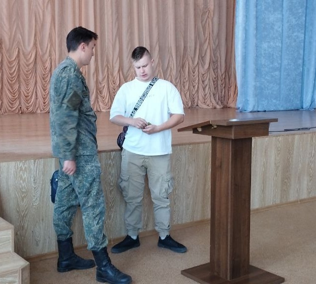 Есть такая профессия - Родину защищать!