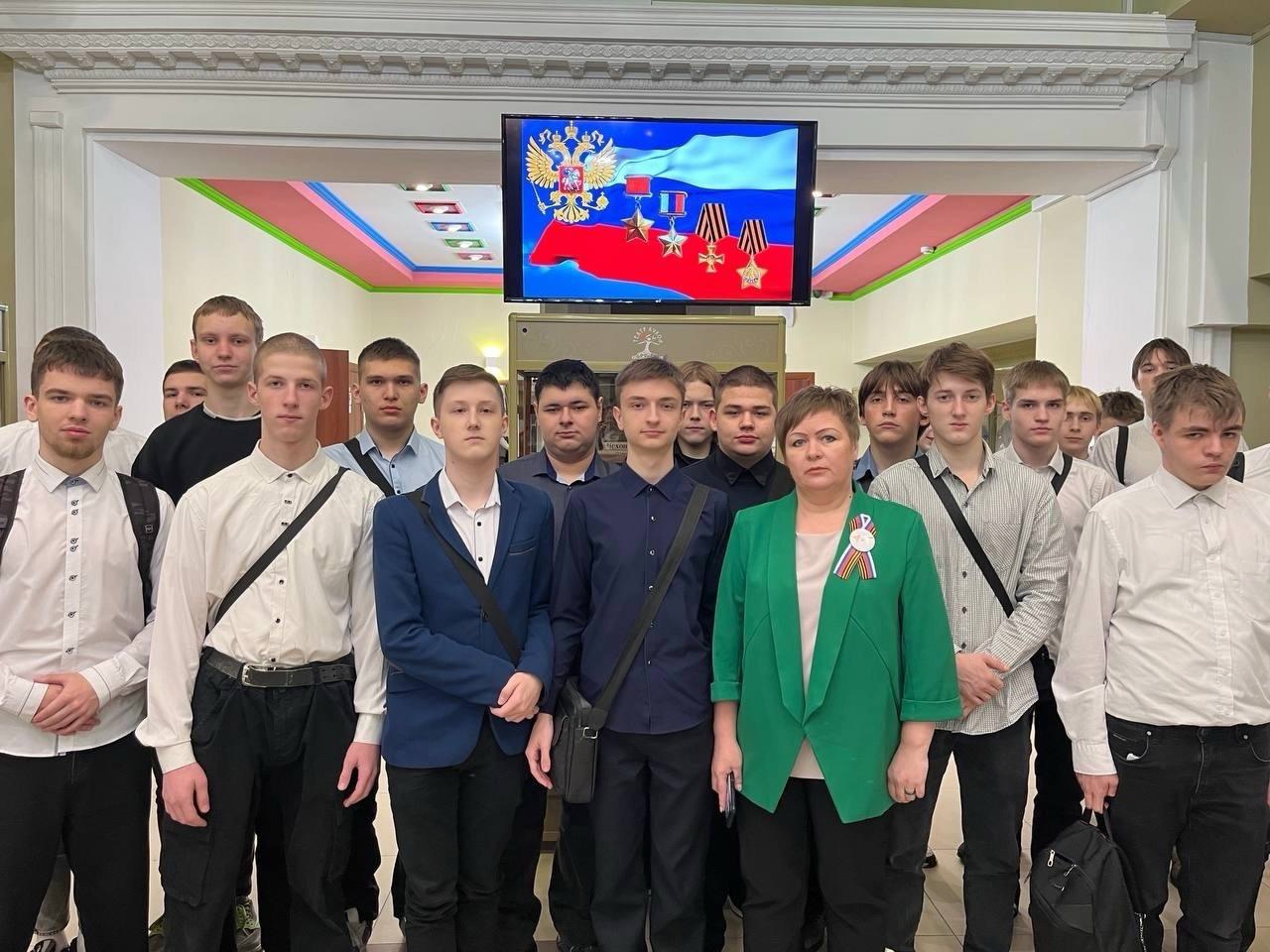 Встреча в Брянском театре кукол